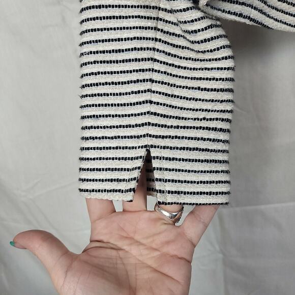 Loft Womens White Black Striped Long Sleeve Open Front Cardigan Sweater‎ Size 6P - Picture 4 of 9